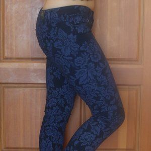 Blue Floral Low-Rise ZCO Jeans/Pants